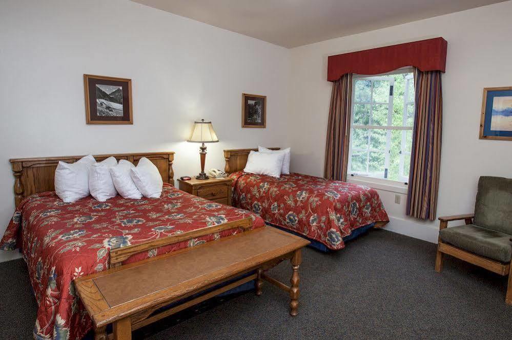 Motel Lake Mcdonald Уэст-Глейшер Экстерьер фото
